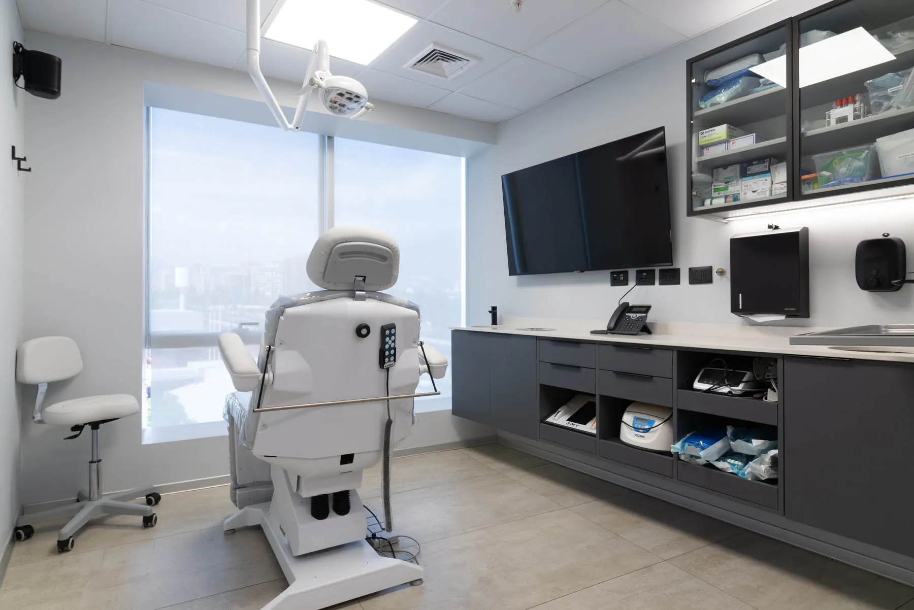 Rivier Clinic — detalle 3