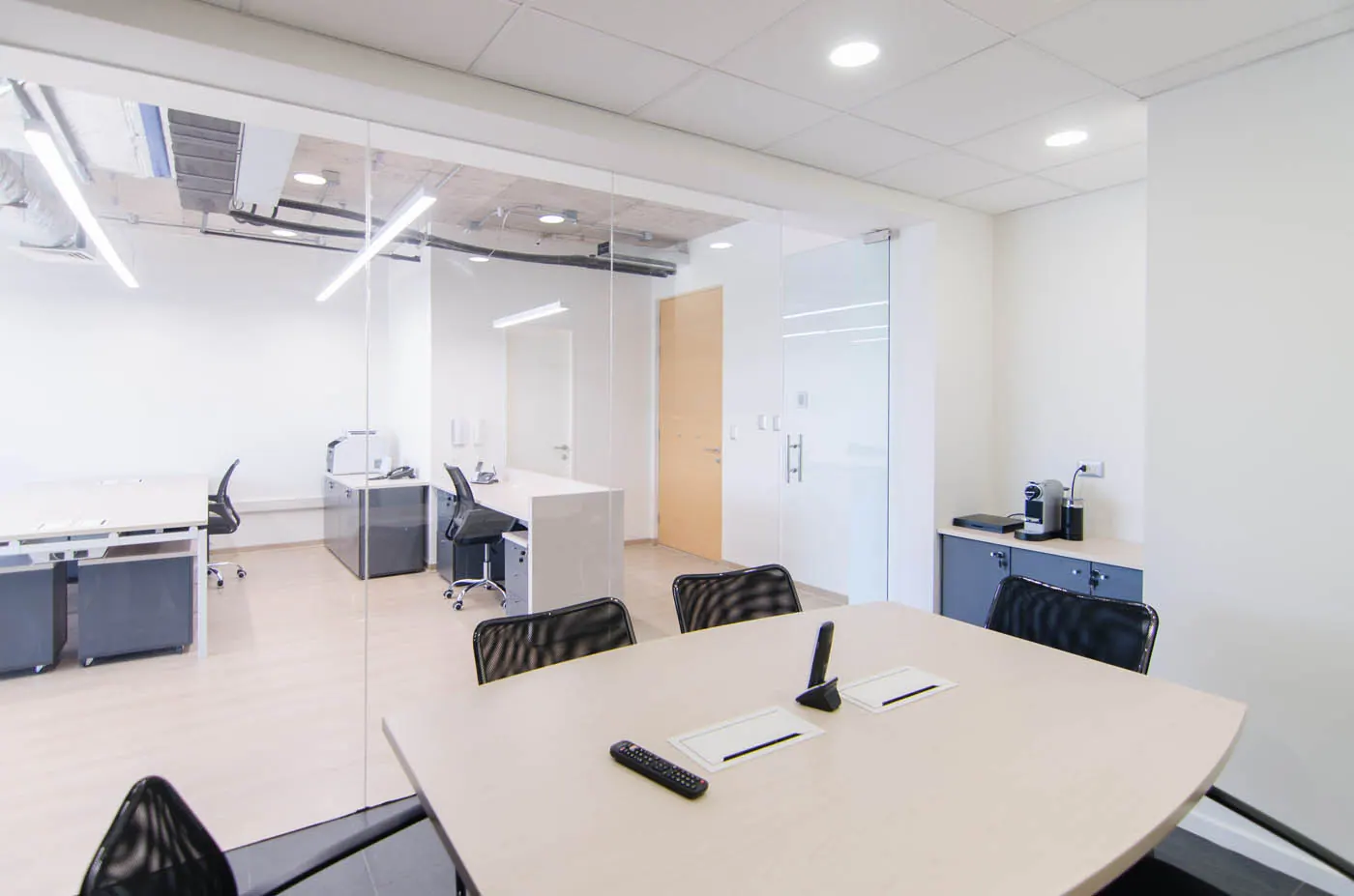 TiendaPet.cl Corporate Offices — detalle 1