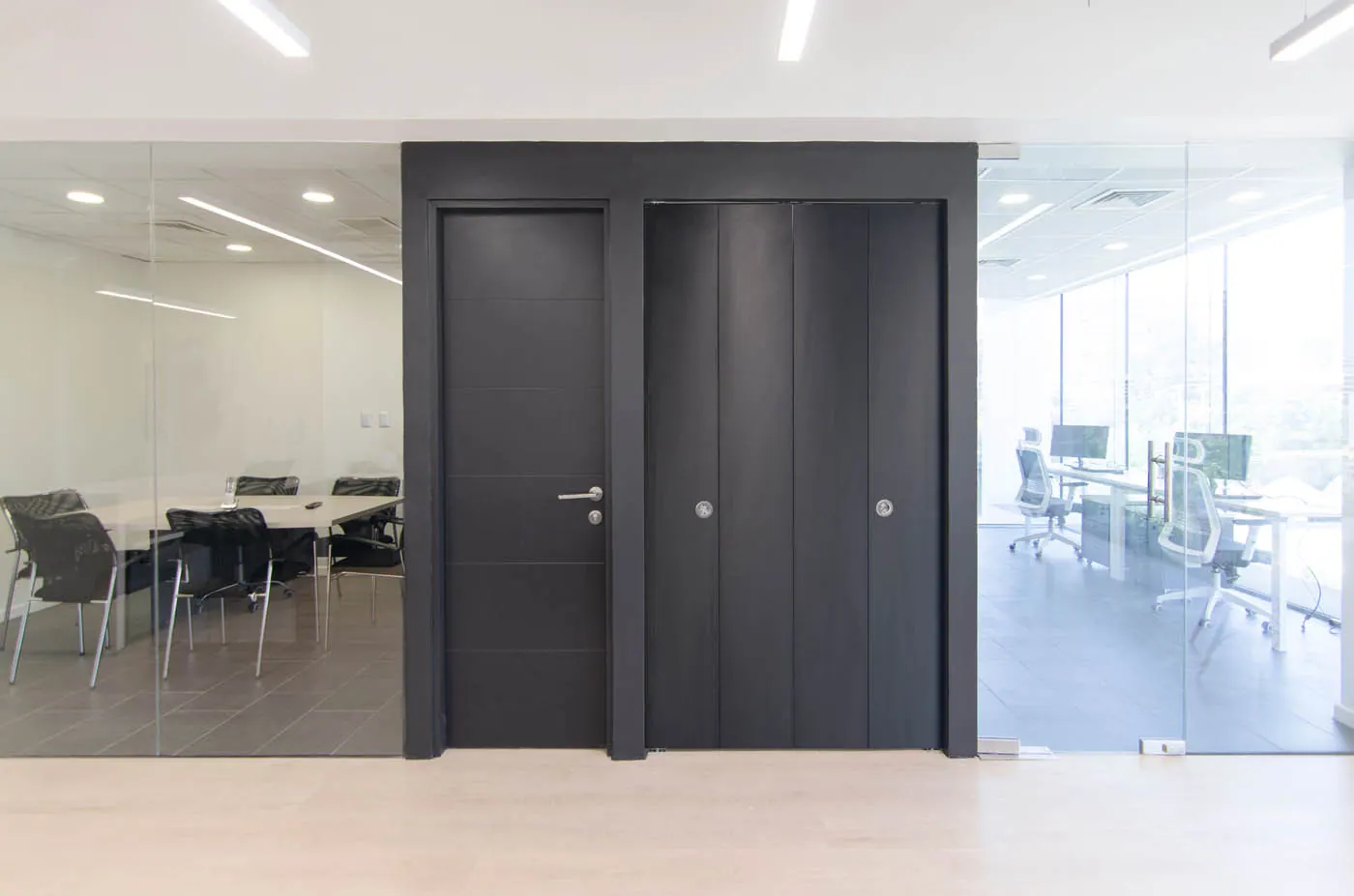 TiendaPet.cl Corporate Offices — detalle 1