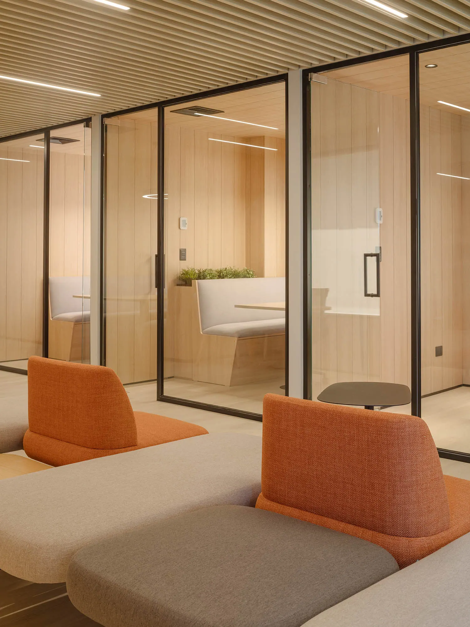Transtel Nayax Offices — detalle 2