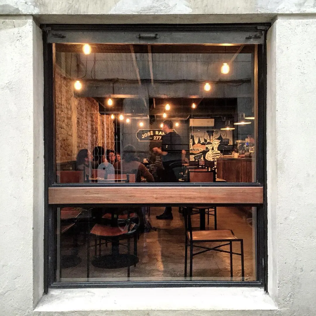 Restaurant José Ramón 277 — detalle 1